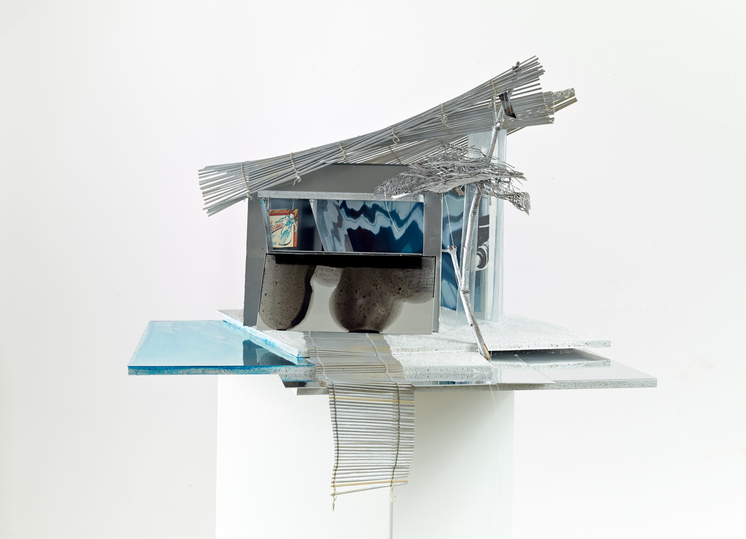 Silver Surfers Reise #3, Zurück nach Zenn-La, 2014, mixed media, 70 x 63 x 43 cm